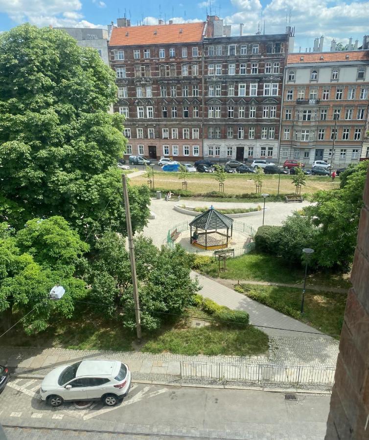 Apartament W Centrum Wroclawia W Kamienicy Extérieur photo